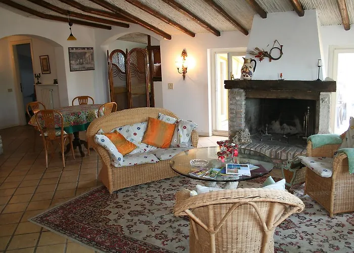 Contrada Brecciano-1 By Interhome Apartmán